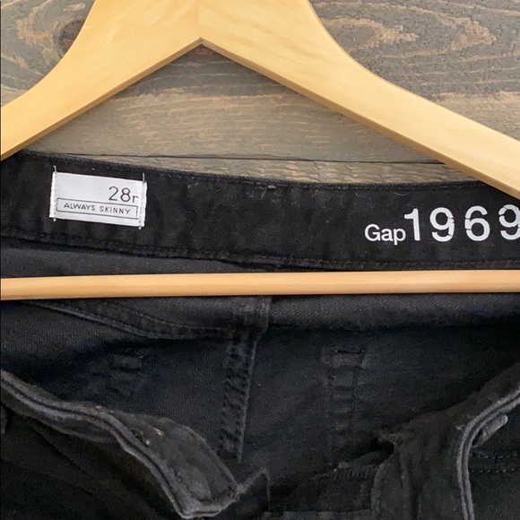 GAP pants - Picture 2 of 4